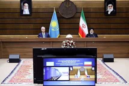 اولویت سیاست خارجی ایران، نقش‌آفرینی موثر در افزایش همگرایی منطقه‌ای از طریق گسترش تجارت است