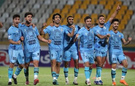 رئیس فدراسیون فوتبال بطور رسمی چادرملو را به عنوان نماینده سوم ایران به آسیا معرفی کرد