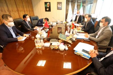 نگاهداری: زمینه همکاری های پژوهش پارلمانی چین و ایران فراهم شود