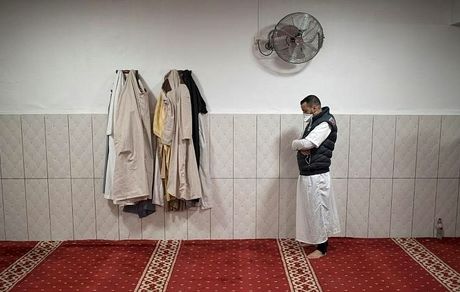 فرانسه، نمازخواندن در دانشگاه‌ها را ممنوع می‌کند!