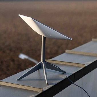 ادعا: ۶۰۰۰ پایانه اینترنت ماهواره‌ای استارلینک بصورت قاچاق به ایران آورده شده است