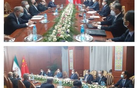 تاکید وزیران خارجه ایران و چین بر پیشبرد روابط بر اساس موافقتنامه همکاری‌های ۲۵ ساله