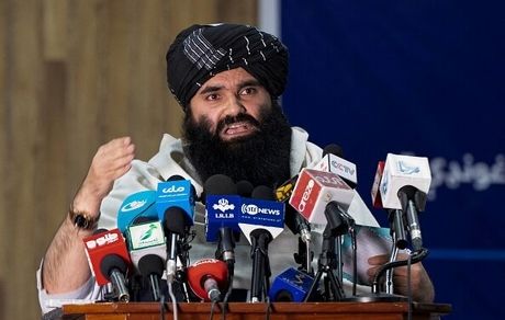 انتقاد وزیر طالبان از سیاست‌های این گروه