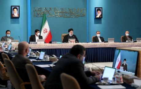 هر سخن یا اقدامی که کاهش اعتماد مردم شود، خط قرمز دولت مردمی است