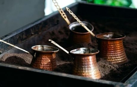 مصرف قهوه، ۵ کودک را راهی بیمارستان کرد