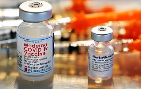 آمریکا تزریق دوز سوم واکسن کرونا را آغاز می‌کند