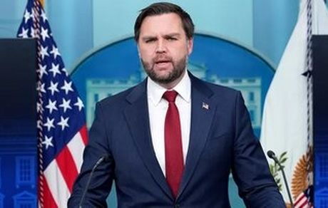 ادعای عجیب معاون ترامپ: طرح صلح ایران توسط هوش مصنوعی نوشته شده بود