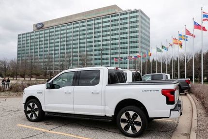 فروش خودروهای برقی در آمریکا کم شد