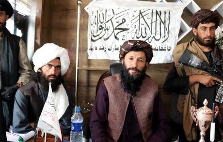 طالبان: مخالفان را در دایکندی گردن می زنیم