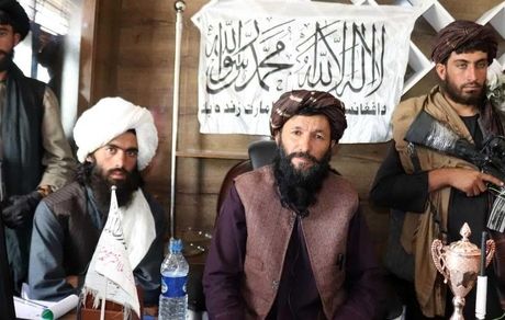 طالبان: مخالفان را در دایکندی گردن می زنیم