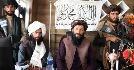 طالبان: مخالفان را در دایکندی گردن می زنیم