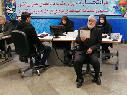 
مطهری: گویا اراده‌ای برای سلب آبروی نمایندگان فعلی وجود دارد 