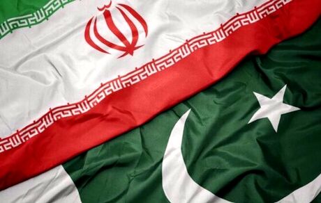 مذاکره وزرای کشور ایران و پاکستان درخصوص میانجیگری برای صلح در منطقه