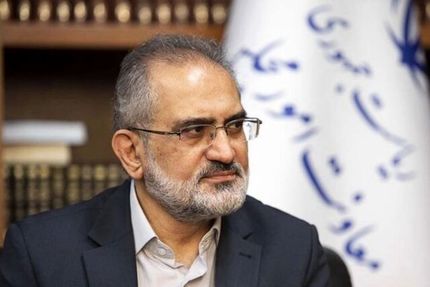 معاون پارلمانی رئیس‌جمهور: تکذیب اهدای خودرو به نمایندگان برای رای منفی به استیضاح وزیر صمت