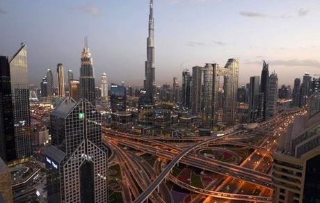 بانک‌های بین‌المللی هم در امارات، دوشنبه تا جمعه فعالیت خواهندکرد
