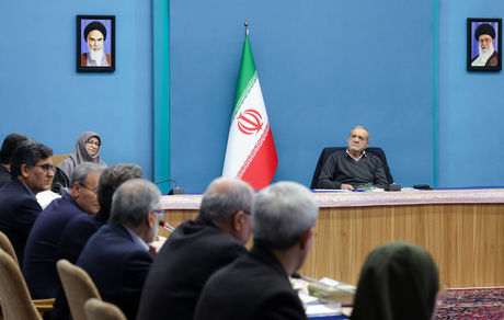 تاکید رئیس جمهور بر ضرورت عملکرد مسئولانه‌تر واحدهای تولیدی و صنعتی بزرگ و کوچک در قبال محیط زیست