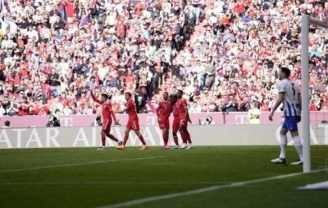 بایرن مونیخ به صدر جدول بوندسلیگا بازگشت