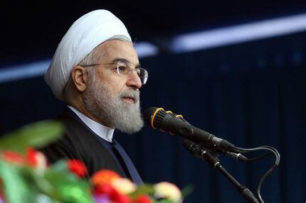 روحانی:  تندروها ما را با مشکل رو به رو می‌کنند