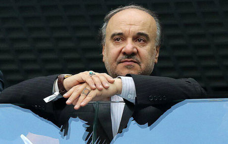 کلنجار برای پاسخ به سوال جنجالی: وزیر استقلالی است یا پرسپولیسی؟