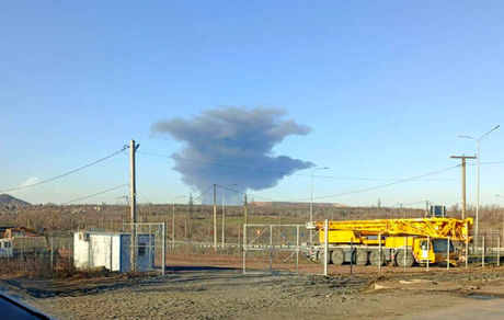 سوختن پالایشگاه نفت در جنوب روسیه در بمباران اوکراین 