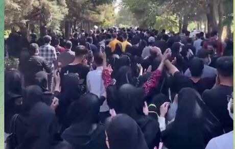 ۱۵ دانشجوی خواجه نصیر ممنوع‌الورود شدند