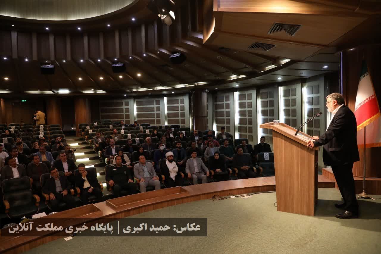 آیین تجلیل از قهرمانان و مدال‌آوران ورزش استان آذربایجان‌غربی / تصاویر