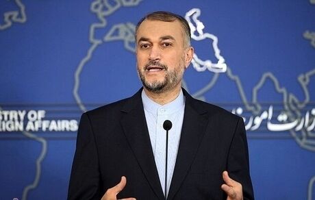 وزیر امور خارجه به پاکستان رفت