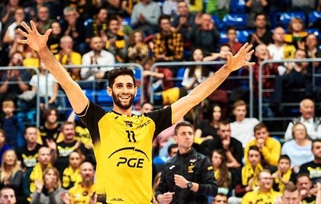 پیروزی اسکرابلچاتوف در دربی ایرانی‌ها