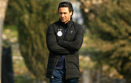 میلیشیچ دستیار اسپانیایی فرهاد مجیدی به تهران رسید/ عکس