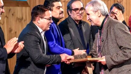 برگزیدگان هجدهمین جایزه ادبی جلال آل احمد تقدیر شدند
