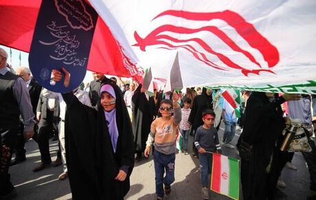 اعلام مسیرهای ۹۰ گانه راهپیمایی ۲۲ بهمن در استان سمنان