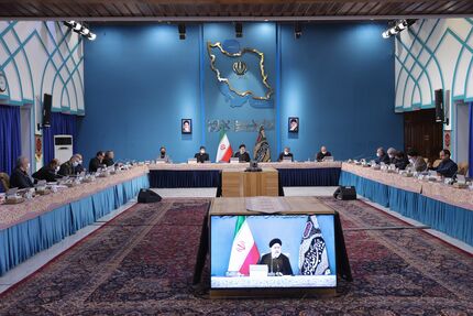 کسانی که دلسوز ایران و اسلام‌اند، قدردان مجاهدت‌های مدافعان حرم هستند