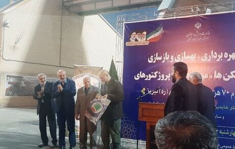 طرح بهسازی و بازسازی ورزشگاه یادگار امام تبریز به بهره‌برداری رسید