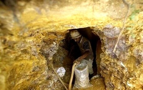 صدور گواهی کشف بزرگترین معدن طلای ایران در سیستان وبلوچستان