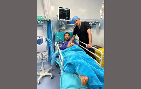 علیرضا دبیر جراحی شد