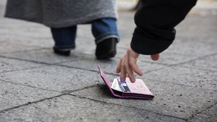 کیف پول یک آلمانی بعد از ۴۰ سال به دستش رسید
