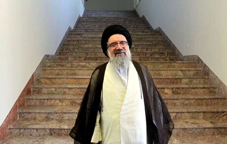 حال سیداحمد خاتمی مساعد و از بیمارستان مرخص شده است
