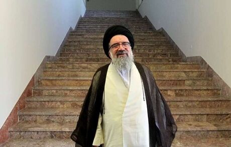 حال سیداحمد خاتمی مساعد و از بیمارستان مرخص شده است