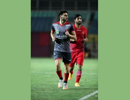 خبر بد قبل دیدار با استقلال؛ دست مهاجم پرسپولیس شکست