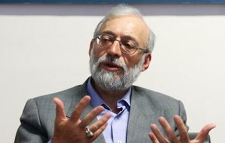 جواد لاریجانی از گزارشگر ویژه حقوق بشر شاکی شد: او با رسانه‌های معاند مصاحبه می‌کند