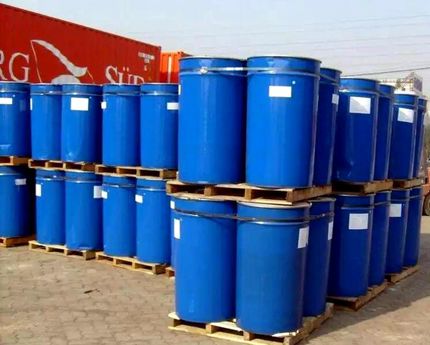 کشف ۴۰ تن رب گوجهفرنگی فاسد در الیگودرز