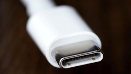 محدودیت جدید اتحادیه اروپا برای گوشی‌های آیفون / درگاه شارژ باید USB-C شود