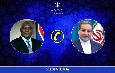 عراقچی با وزیر خارجه گامبیا گفت و گو کرد