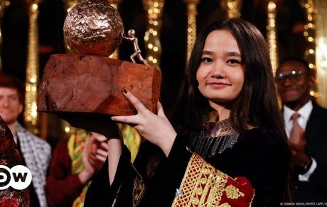 دختر ۱۷ ساله از افغانستان برنده جایزه صلح کودکان شد