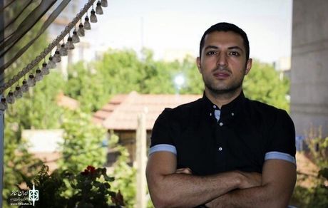 
اشکان خطیبی: حتما بعد از کرونا اجراهایم را ادامه می‌دهم
