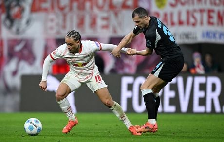 بایرن مونیخ در بوندسلیگا حریف می‌طلبد / لورکوزن دو امتیاز دیگر از دست داد