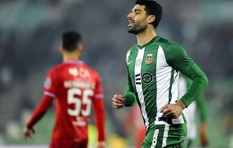 بنفیکا هم در صف خرید مهدی طارمی