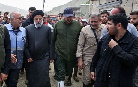 رئیس جمهور وارد مناطق سیل‌زده فیروزکوه شد
