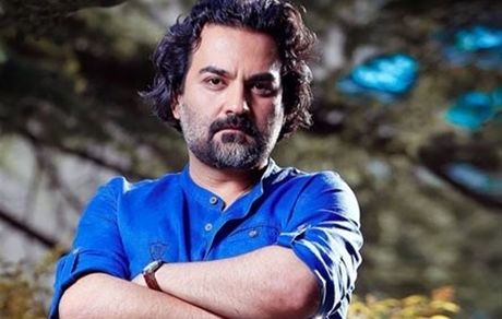  یغما گلرویی: با این بیانیه‌ها گَندِ گذشته را می‌پوشانند/ زمانی که بازار روحانی‌پرستی داغ بود بایکوت شدم 