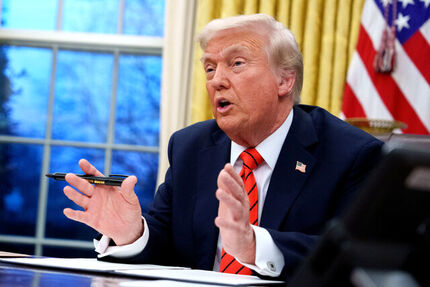 ترامپ: کشورهایی مثل چین سال‌ها ما را فریب دادند / بدنبال توافق عادلانه هستیم